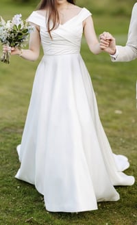 فستان عقد القران • مقاس L • حذاء هدية 39/40