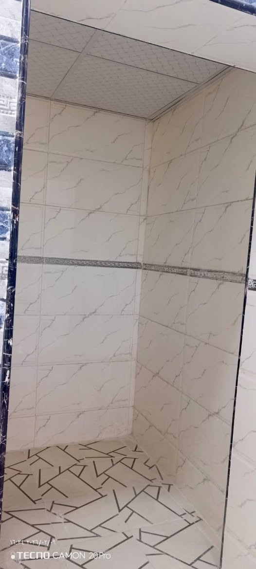 يعلن مكتب الاصدقاء للعقار ولمقاولات العامه 🤑🤑

بيت البيع مساحته 75متر كلش مرتب طابوزراعي سند 25اقرار محكمه ثاني يوم مداور 🏡🏡🏡

#الموقع نجف شارع الصب عمود 310 بملحق قريت الغدير
البيت كامل مفتاح 🔑🔑

#بناءحديث(ساس وسقف صب مركزي البناء طابوك جمهوري ارضيات بورسلين جدران سيراميك هندي درجه اولى 🤑🤑🤑

#يتكون البيت من كراج كبير ستقبال مطبخ غرفت نوم1صاله👌👌👌

#كافت الخدمات ماء /كهرباء /شوارع تبليط الحد الباب /مدارس حكوميه وهليه /يبعد عن شارع( 100)

لاتصال على الرقم (***********) واتساب
