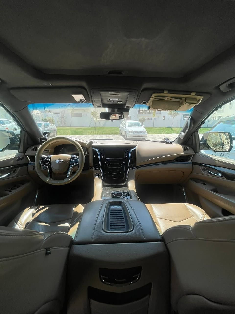 كديلاك بلاتنيوم وكالة المنصور خليجي موديل 20 مراوس بتاهو ***********
