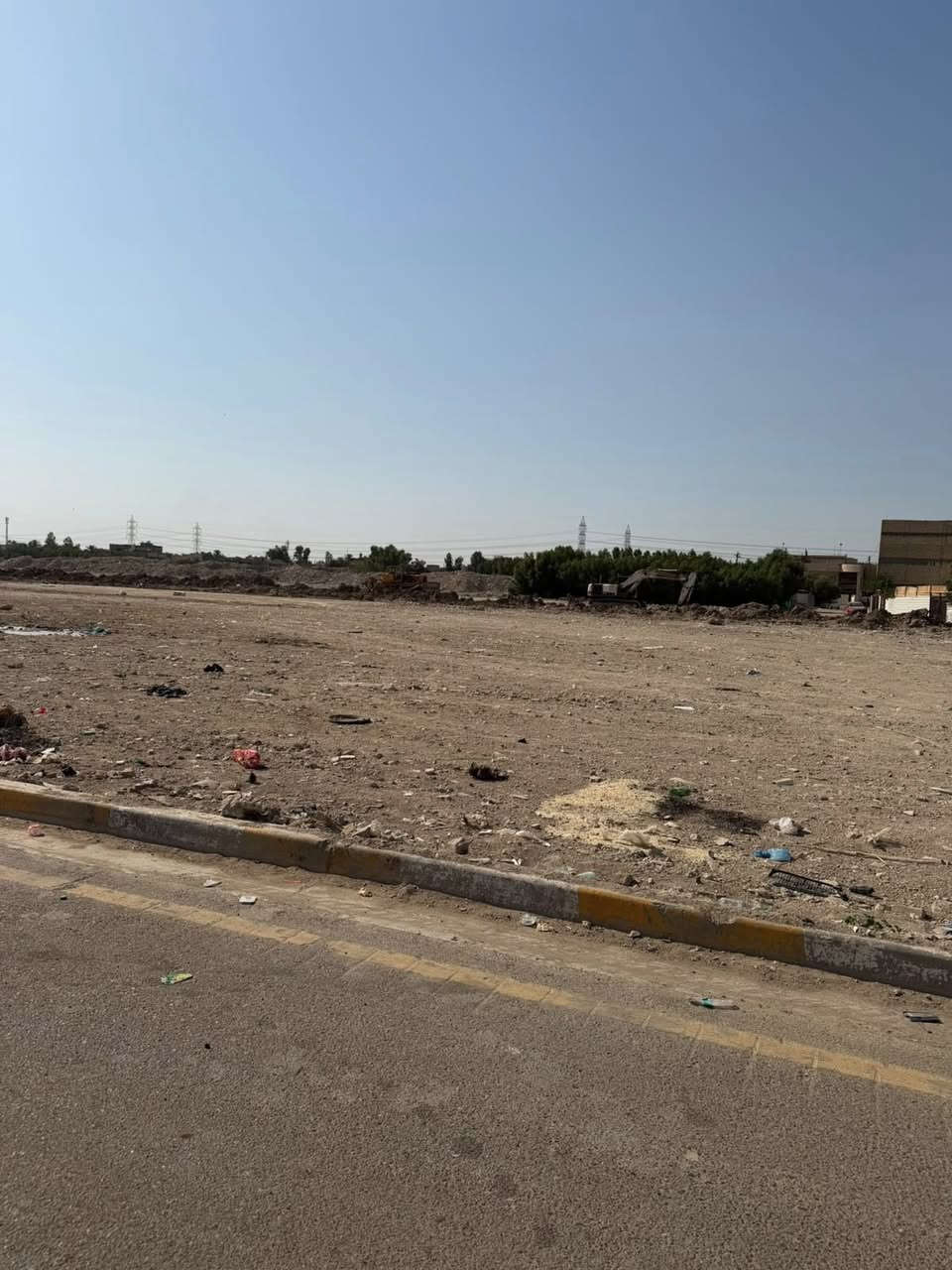 السلام عليكم
يوجدالدينا قطع اراضي سكنيه طابو زراعي 

مع كافة الخدمات 

كهرباء 

وماء 

ومجاري 

وتبليط 

العنوان الغزاليه شارع المركز قرب مرطبات البطريق

للاستفسار لاتصال ع الرقم ***********
