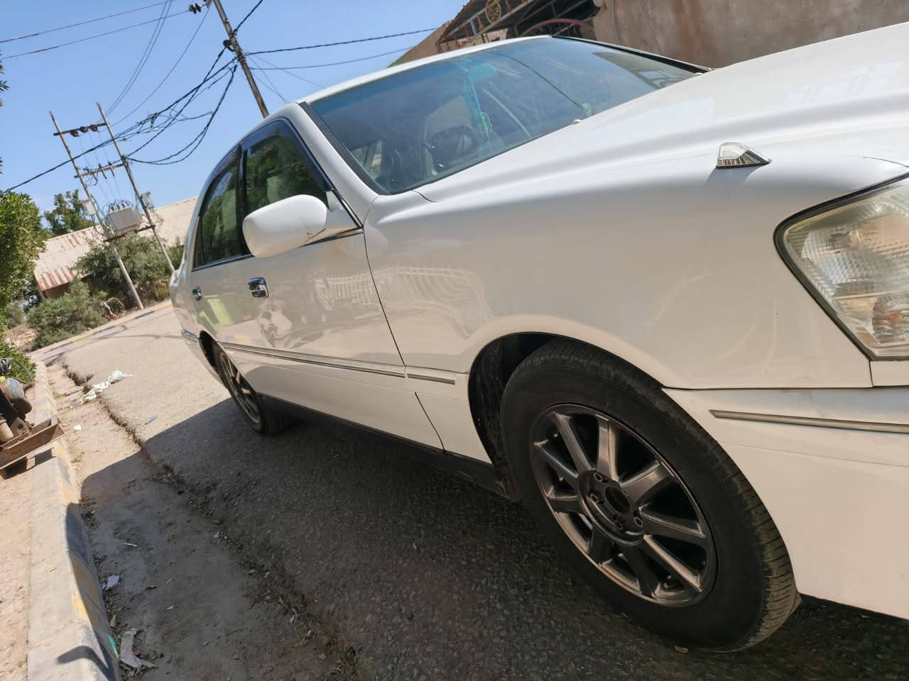 ملكه دوات دوات كصه قماره سعر 45بيه مجال حك جيه
4دكم/4كشنات كهربائي
برده /ثلاجه/تبريد قطعتين خلفي امامي
ويل نجمه /تخم تاير/
مكينه ديفور الكبير  كير /حداديه 100/ارقام وسنويه طبق اصل شاصي 
***********
