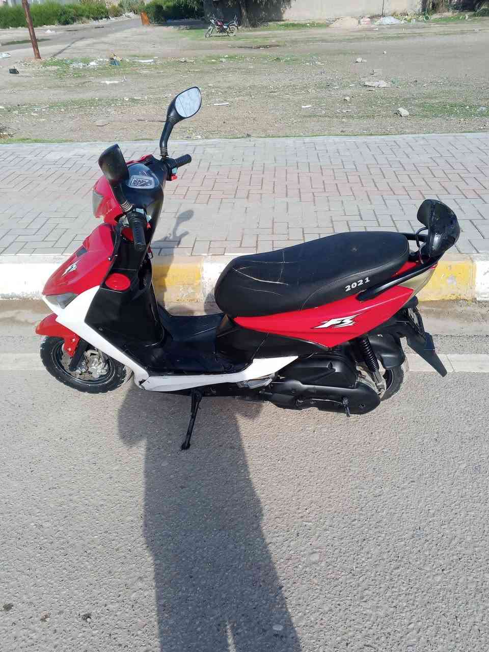 السلام عليكم
ماكس موديل 2021 محرك مامفتوح كهربائيات كلها شغاله تخم تاير جديد دبلات جدد نكره سلف بكل وقت السعر 550 وبيها مجال مكانها الاسحاقي للاتصال ***********
