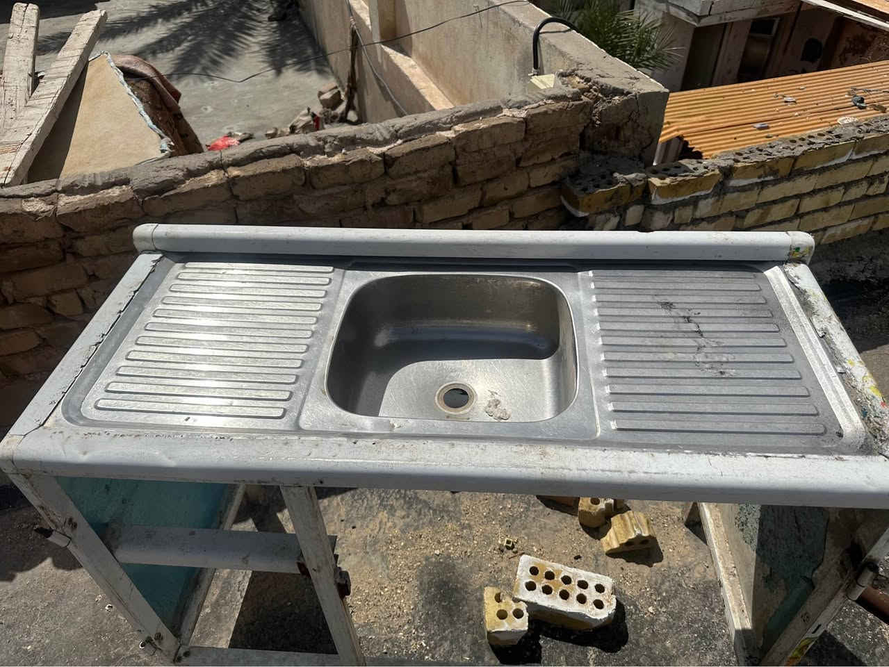 بايسكل وسنك للبيع كربلاء, العراق


**إذا كنت صاحب هذا الإعلان وتريد حذفه لأي سبب، رجاءا أرسل رسالة إلى الدعم الفني**