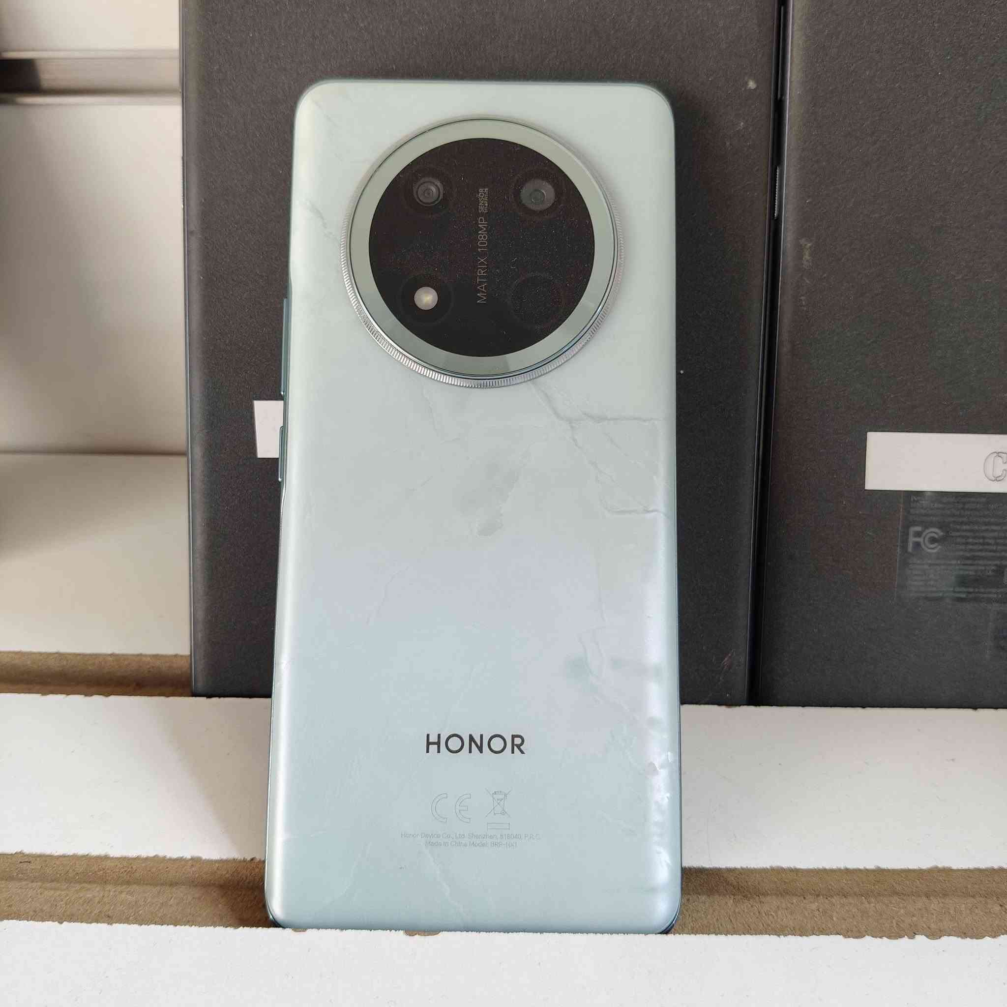 هونر X9c  بدون ملحقات
سعره 310


**إذا كنت صاحب هذا الإعلان وتريد حذفه لأي سبب، رجاءا أرسل رسالة إلى الدعم الفني**