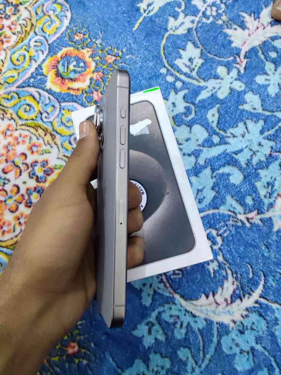 السلام  عليكم جهاز ايفون ١٥ برو ماكس عربي شرق اوسط كامل الملحقات والاكسسوارات بطاريه ٩٧ بعده بحالة الوكاله جديد ضمان ماستر وتر بروف وين مايعجبك افحص نضافه ١٠٠/١٠٠
السعر ١١٥٠قفل الاستفسار ***********
