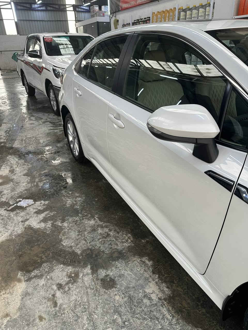 سلام عليكم ورحمت الله
كورلا 2024 للبيع مواصفاته فول فتحه بصمه تبريد خلفي ترحيب عند لاقتراب شاشه اشاير بل مري + مري شفط ماشيه70 الف مكفوله كفاله عامه 
 عدا نص الدعاميه الخلفيه  ((مكانه نجف سعره 190)) وبيه مجال كلش بصيط )الخاص موجود وهاذ رقم تليفون ***********
