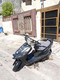 دراجة ماكس 140  كفرات بلاديه ختم واحد ويه المكينه  دراجه نضيفه ومصروف ...