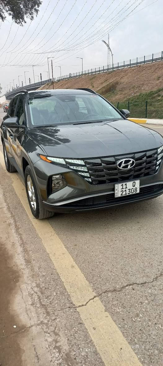 توسان ٢٤ البيع بيها قطعتين صبغ بدون دواخل وشويه بل جامرلغ يم قبق البانزين وحلوب بل قماره والبنيد السعر ١٧٠
مكان السيارة ديالى بعقوبة 
***********
