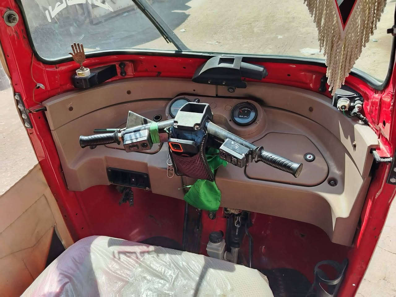 السلام عليكم تكتك للبيع ٢٠١٨ مكاني بابل ***********
