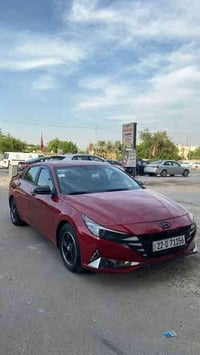 اللنترا حمره  بدون ايرباك 2021 ماشية 81 الف  بيهة تبديل الجامبغ وباب ا...