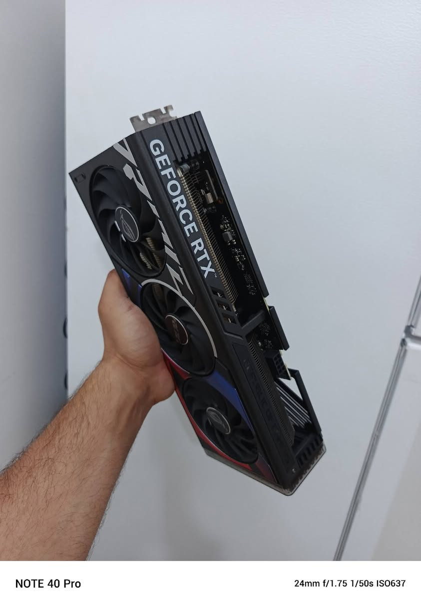 سلام عليكم جميعا مفاجأة اسويلكم وبيع سريع اريد احدث كارت سعر الجديد ١٥٠٠ دينار عراقي في ٤٨٧ دولار يساوي ٧١٧ الف عدا اجور التوصيل اني ابيع على ٥٥٠ الف دينار عراقي قفل والروج معروف بقوت تبريده واداءه وتفاصيل وفحص عدي مقاطع البارحه مسويهن مكان نجف لا يوجد توصيل رجاءا الميعرف وجديد ليعلق.
***********
