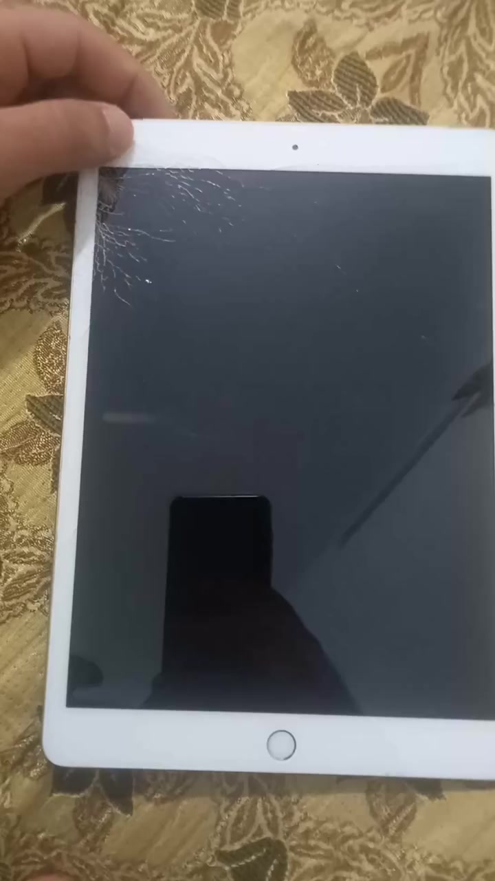 ايباد جيل 7 شرط ما مفتوح شغال نظامي شاشه بيها كسر بس بل جام يدعم ببوجي 60 فريم نارر
سعر ١٠٠ الف قفل


**إذا كنت صاحب هذا الإعلان وتريد حذفه لأي سبب، رجاءا أرسل رسالة إلى الدعم الفني**