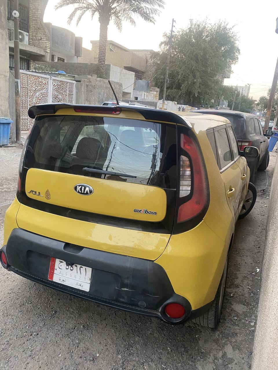 صول ٢٠١٥ سياره حادث خفيف جاملغ ونفسه مصلح وبل بنيد صبغ سياره حلوه ونضيفه محرك ٢٠٠٠بسمي السعر ٩٥$***********
