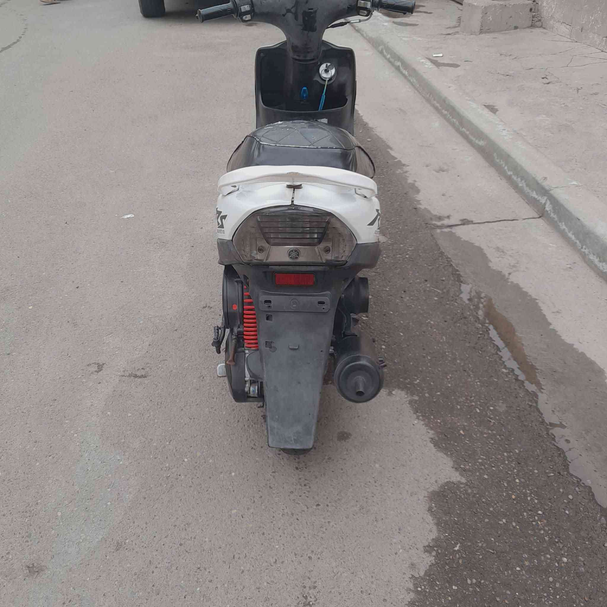 السلام عليكم دراجه ماكس عدله مصارلها اهواي نازله رمبه تخبل على وضع البلاد مكاني حي العامل السعر 700 وبيها مجال رقمي ***********
