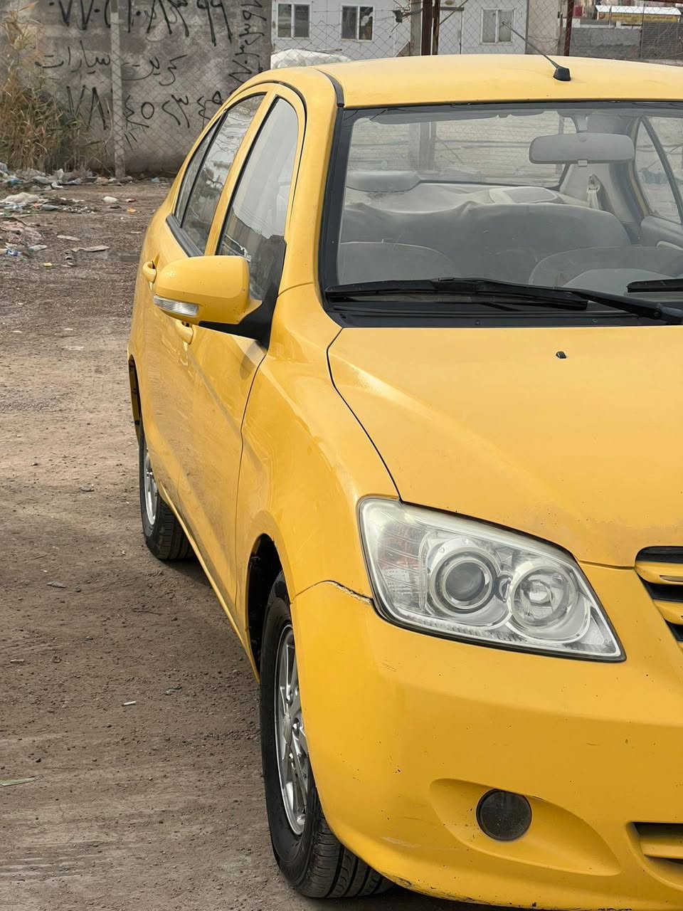 السلام عليكم سياره فاو البيع فقط موديل 2016سنويه ماصقطه سياره جاهز كير عادي 33وبيهه مجال العنوان البصره القرنه شلهه عكاب قرب جسر العز غير متوجد علئ فيس
رقم الاتصال ***********
