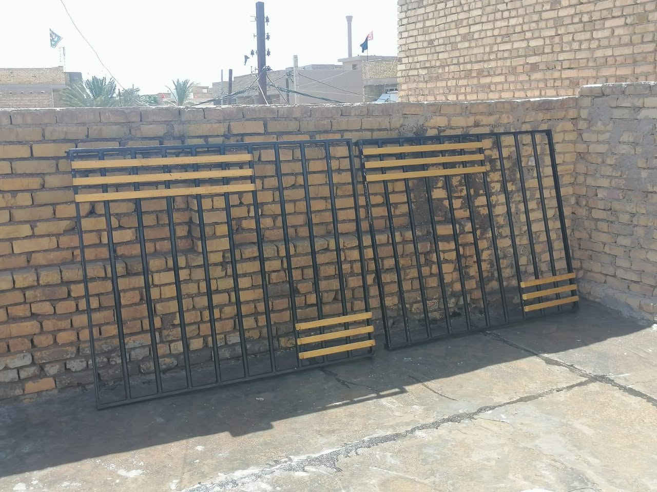 السلام عليكم
كتيبة شباك عدد ثنين قياس الوحده متر ونص في مترين

حديد ثقيل تسكام 

عنوان زين القوس


**إذا كنت صاحب هذا الإعلان وتريد حذفه لأي سبب، رجاءا أرسل رسالة إلى الدعم الفني**
