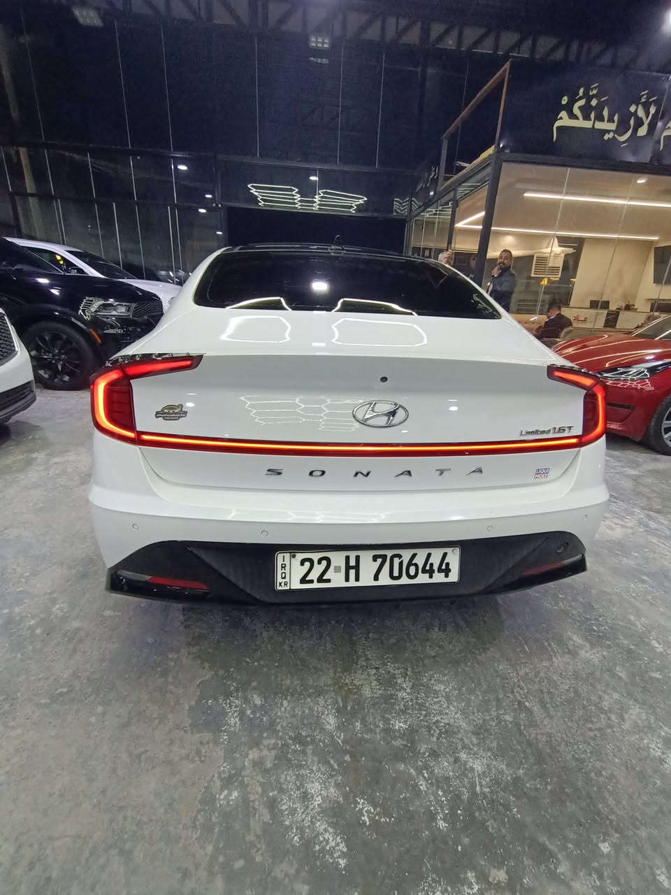 معرض نجوم الشارقه لتجاره السيارات والمزادات الاميركيه

نوع المركبه. هونداي سوناتا Limited

الرقم ..  اربيل 

الموديل. 2020

اللون .. ابيض 

الضرر.قطعتين صبغ جاملغ امامي جاملغ خلفي جهه السايق
فقط 

عداد المسافات. 134 الف كم 

المواصفات .. وارد امريكي
1.تحكم ستيرن
2.شاشه
3 . وضعيات قياده

السعر.. 25 مليون و 250 الف (178)

...للاستفسار اتصال 

رقم المعرض *********** 
صاحب المعرض علي الكرعاوي. ***********
صاحب المعرض مصطفى شعبان 
***********
