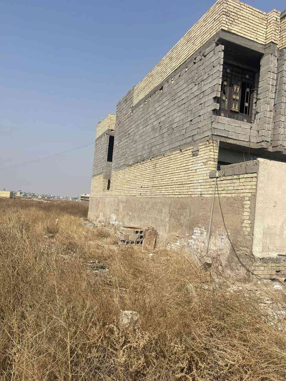 السلام عليكم عندي بيت بالثلاثه على عشره13036 البتلو شريطي ارتفاع مال البتلو متر وعشره البنات 23 القاط الاول كاشي سيراميك كامل الطابق الاول كامل من كافه مطابق الاول كامل من كل شيء القاط الثاني كامل وبشبابيك سقوف البيتونه على النص موادها موجوده فوق بالسطح البيت سعره 85 وبي مجال والشرايه احنا بالخدمه
رقم *********** الاستفسار والتواصل ￼
