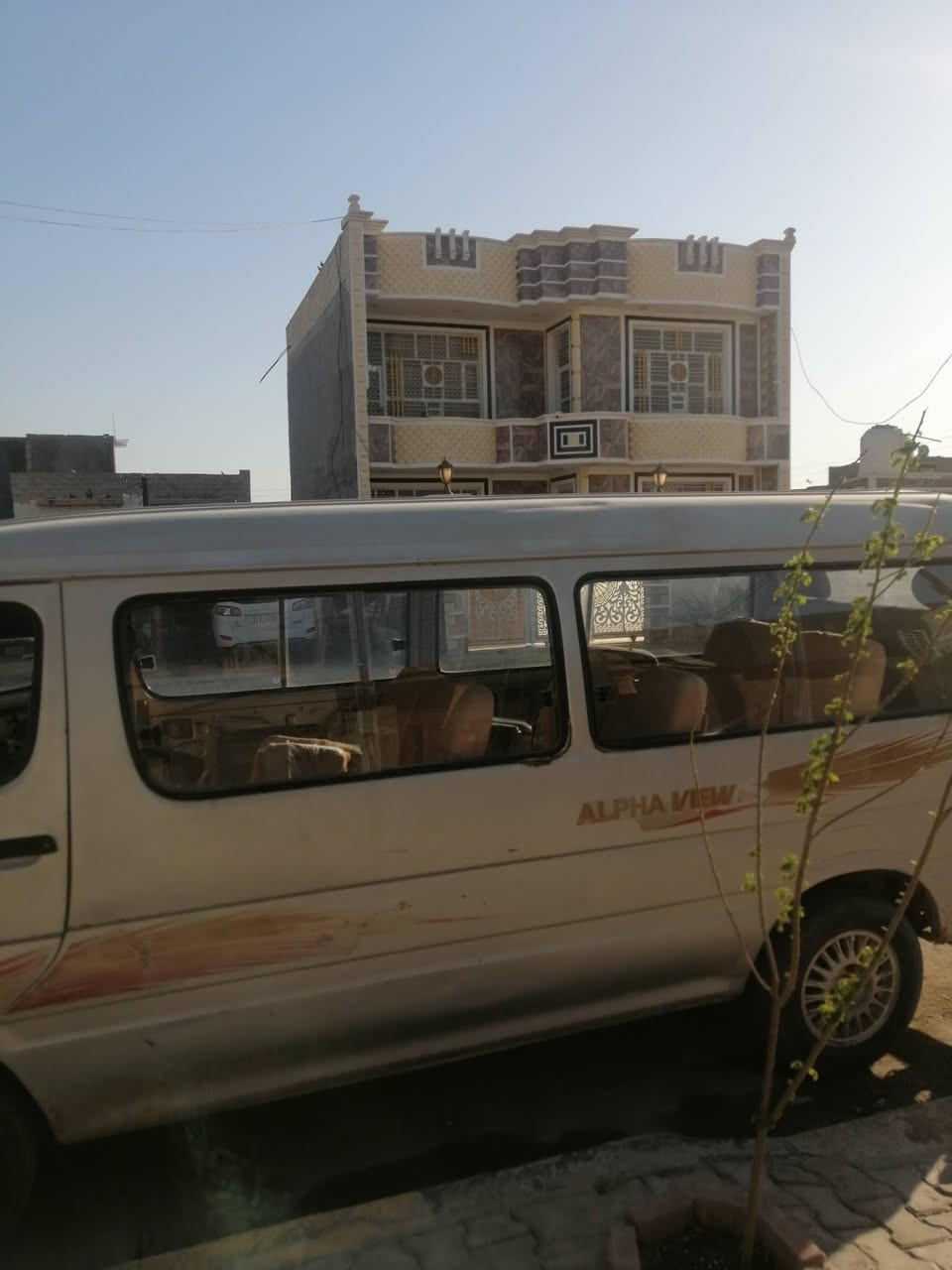 السلام عليكم
فوتون للبيع موديل 2010
مكفوله ماعدا ضربه بسيطه في نهاية السياره غير مصلحه
كير اكسن محرك متعهد رقم احمر بابل
السعر ٣٠
***********
***********
