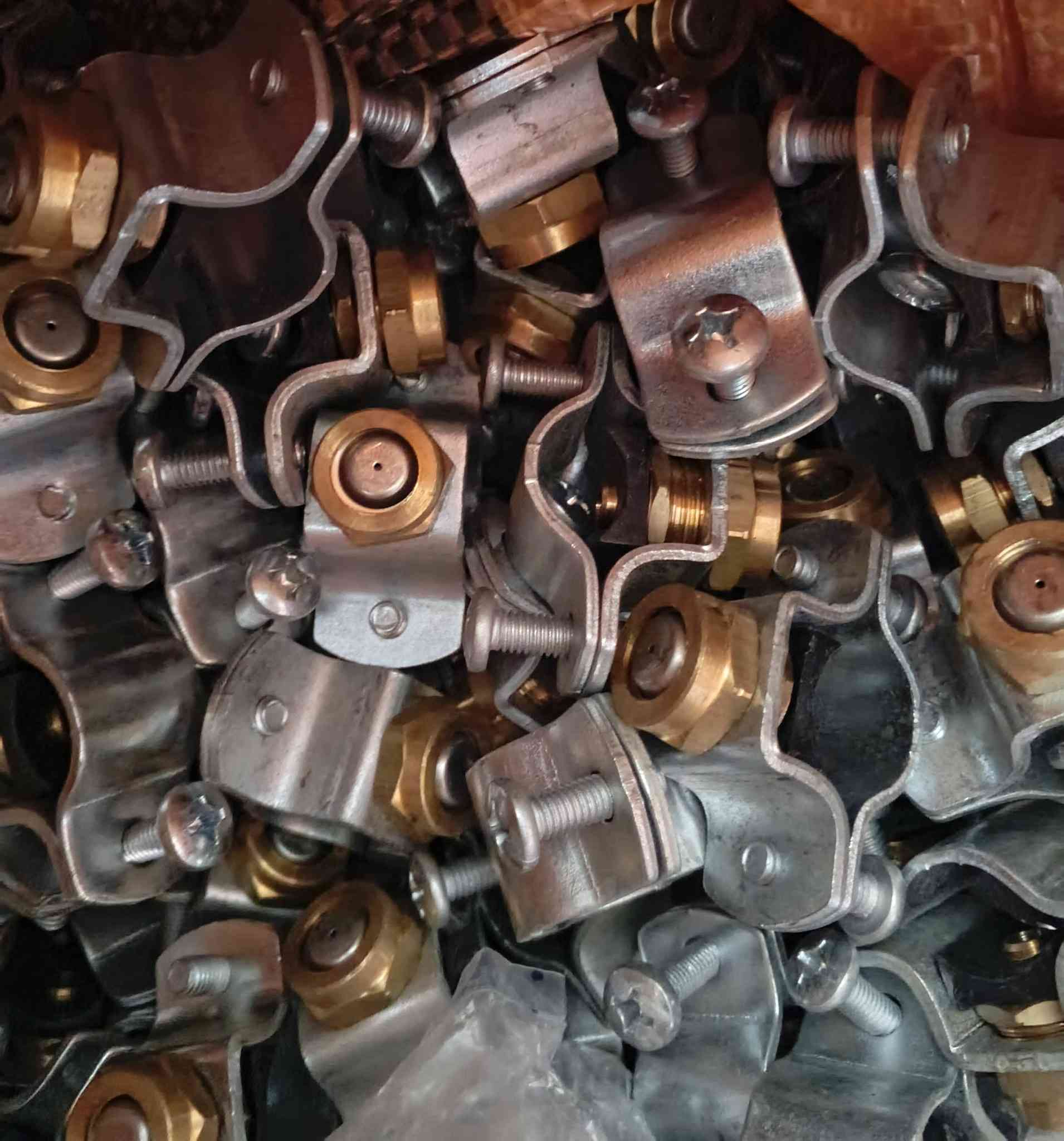 تم وصول كافه انواع قطع القيار للمعدات الزراعيه العزيزيه معرض الشمري ***********
