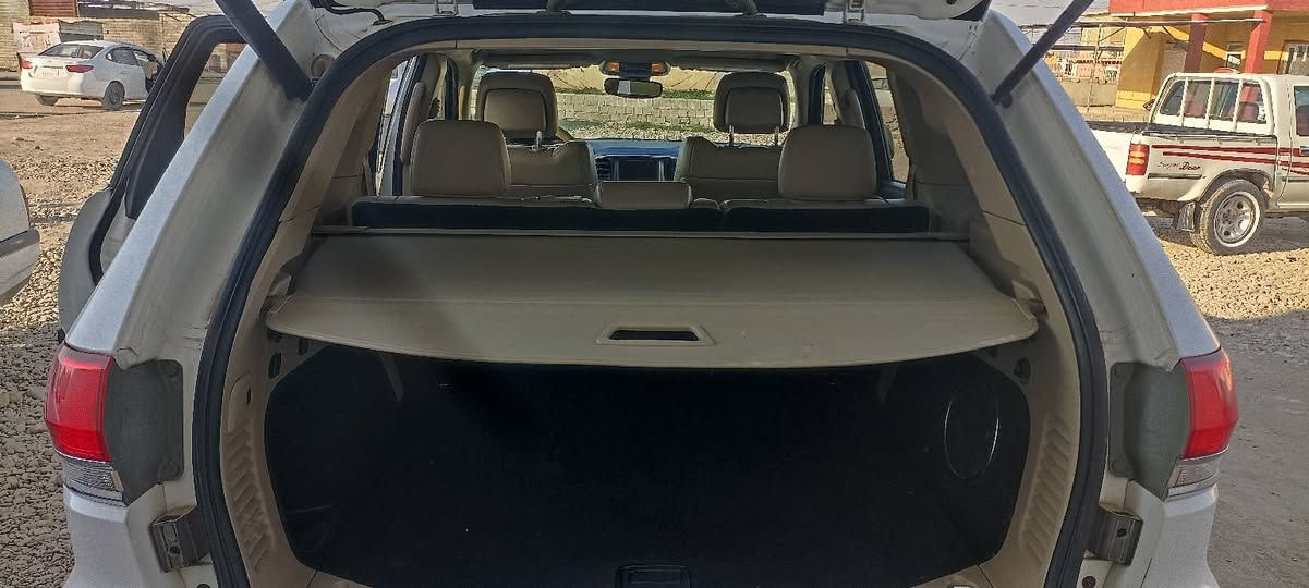 جيب لاريدو 2018 لمتد للبيع
فول 1/1

سلايت

كير ومحرك شرط 

السياره نظيفه حيل 

الرقم والسنويه جديده 

طخم تواير جديد 

من يرغب بشراء يتصل على رقم التالي 

***********

البيع نقدا أو فقد
