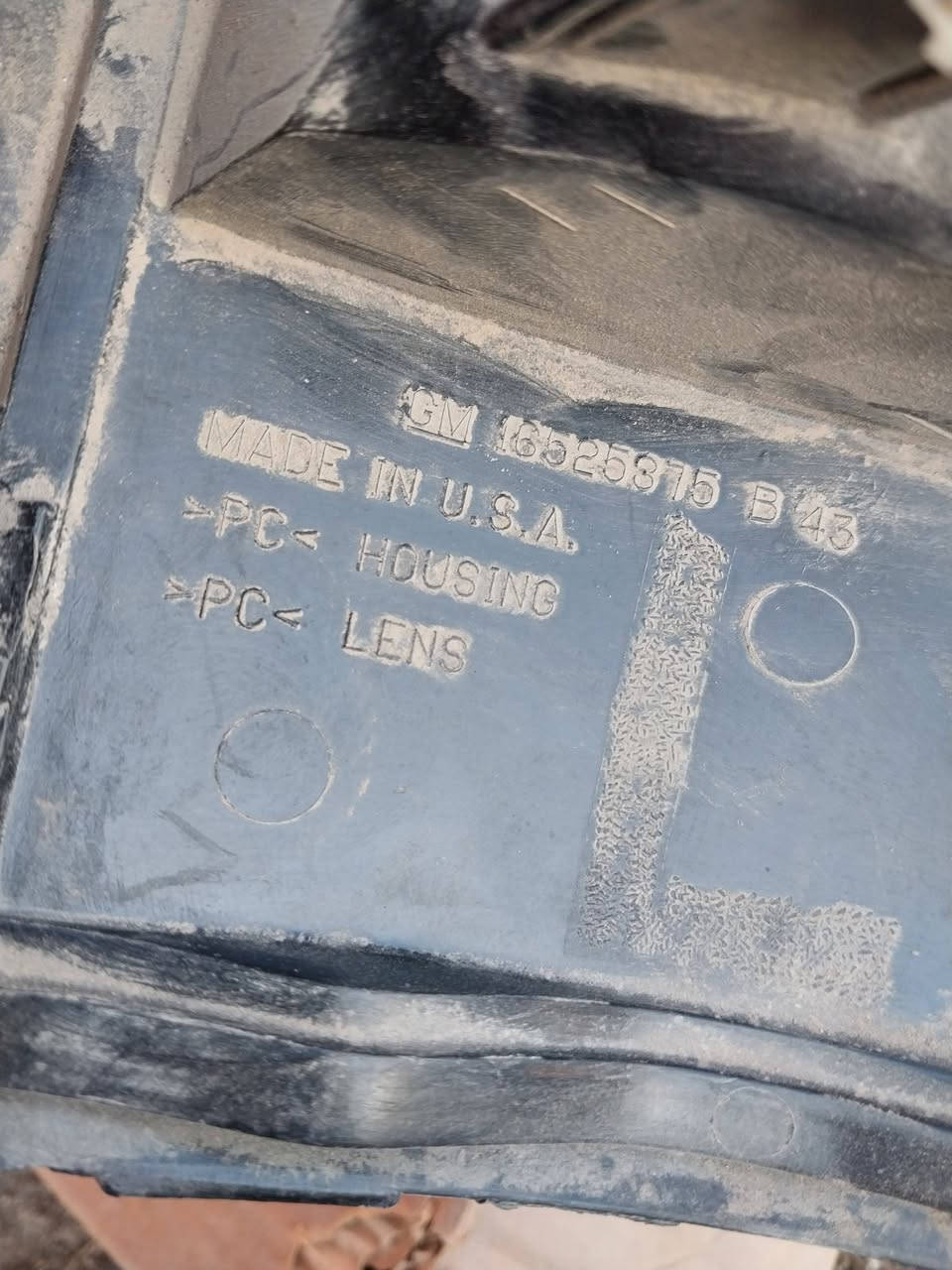 للبيع... بك لايت جمسي الفينية اصلي وكالة جديد وغير مستعمل صفحة السايق فقط .
العنوان// بغداد-باب الشيخ - خلف كراج النهضة. 
هاتف // ((***********))
