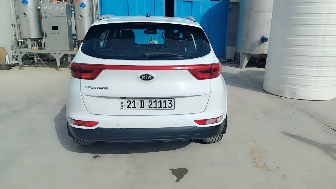 شاشة كبيرة
كراسي الامامية كهرباء 
امارة السيارة LED
شحن وايرلس 
منفذ يو اس بي + تايب سي 
تبريد قعتين
3 وضعيات قيادة 
تحكم استيرن جهتين
انارة مع ترحيب داخلي
بصمة اباوب 
نقطة عمياء قيادة ذاتية
السيارة بعد بيها اهواي مواصفات 
للاستفسار : الاتصاال ع الرقم
***********
