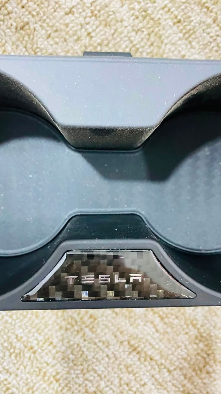 Tesla Model 3 16-22 / Model Y 19-
23
سعر ١٦ الف ويه توصيل


**إذا كنت صاحب هذا الإعلان وتريد حذفه لأي سبب، رجاءا أرسل رسالة إلى الدعم الفني**
