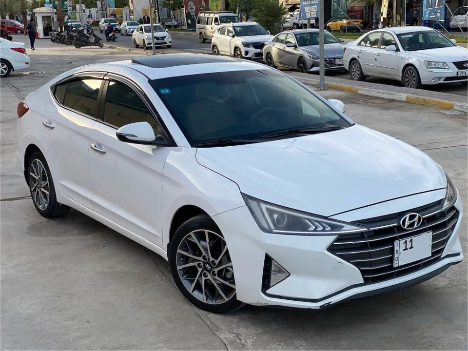 السلام عليكم النترا 2020 فوول مواصفات
محرك 2.0 سلايد تبريد قطعتين صاج جلد شاشه 

مكفوله من الصبغ ماعدا الدوسه اليمنه وبارد بسيط

كير محرك مكفول تبريد ثلج ماشيه 125 

سعرها 90

***********
