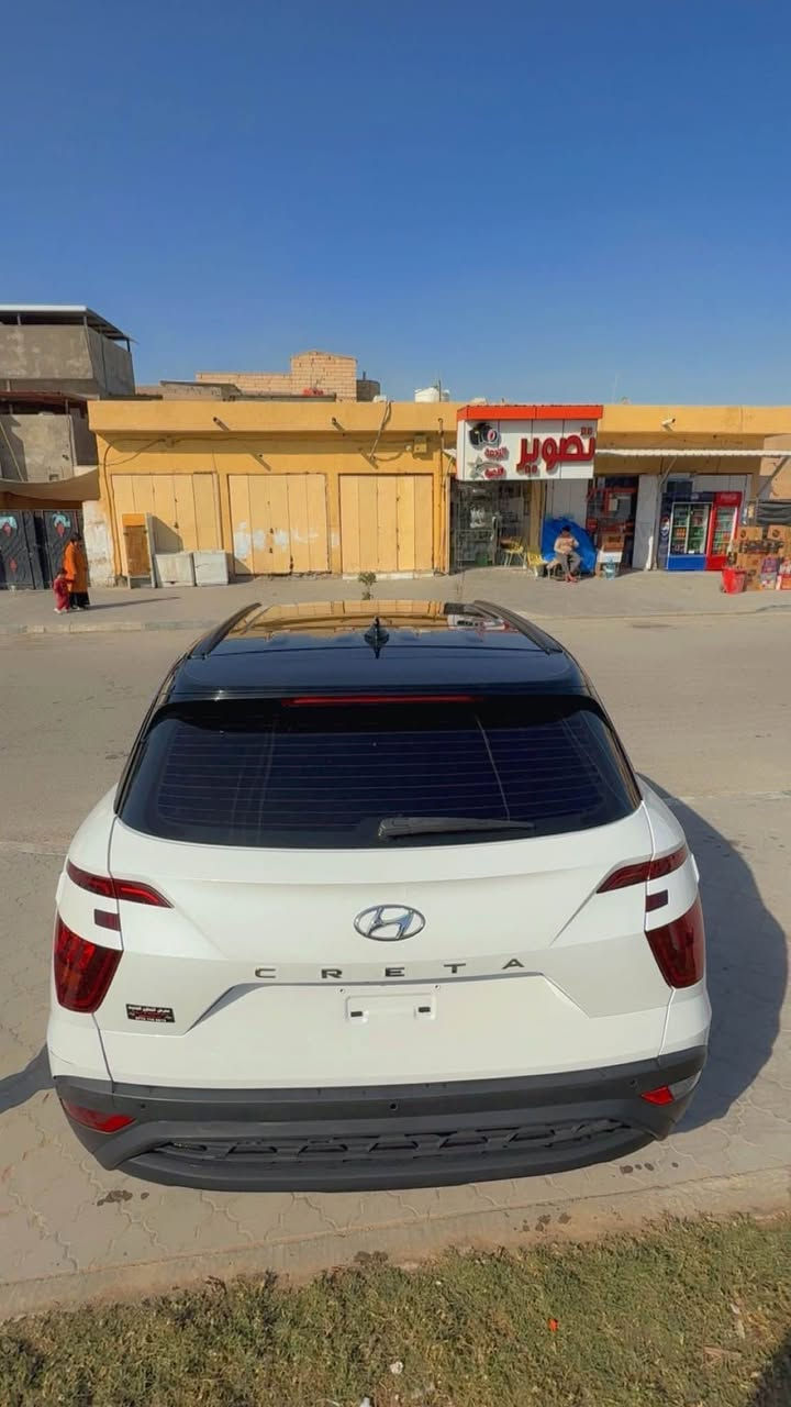 السلام عليكم ورحمة الله وبركاته 
كريتا 2025 
سيارة زيرو 
وفول مواصفات 1/1
7 وضعيها قيادة حتى جبلي
سيارة ماشية 8 الف فقط
بيوم الي طلعت من الشركة بيومين 
رجعت عليها سيارة مثل ما واضح بالصورة رصعات بالبند 
بسبب حزام الامان ضرب الايرباك
لكن بشرط دون اي ضرر داخليّ
رقمها باقي فقط ع الصك تدفع بسمك مباشر
سيارة سعرها بلاش ماكو هيج سعر 
159 وبيها مجال بسيط 
*********** البصرة, العراق
