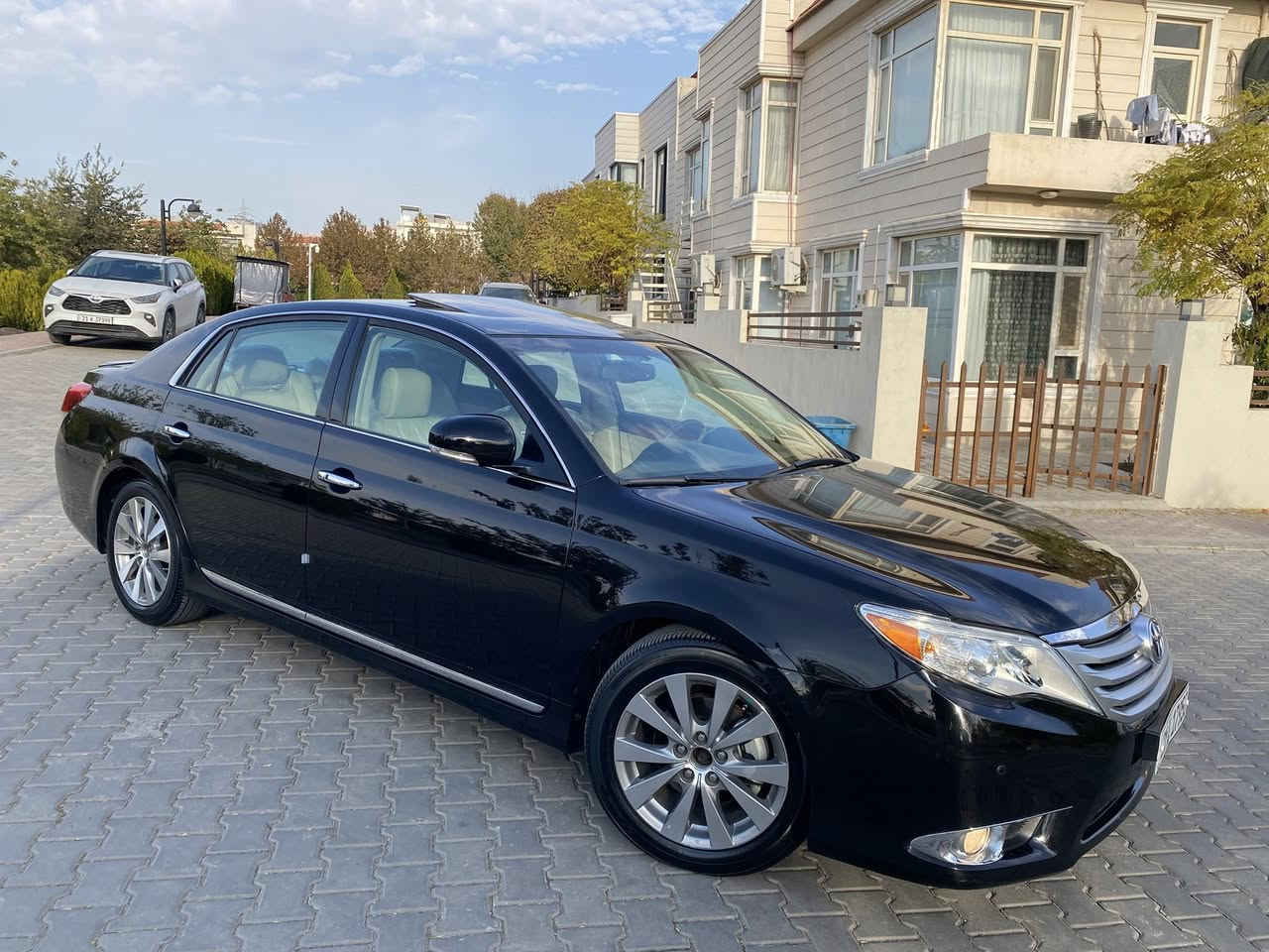 افلون ٢٠١٢ شهر٩ خليجي ليمتد ماشي ٧٠ حًقيقي
***********
