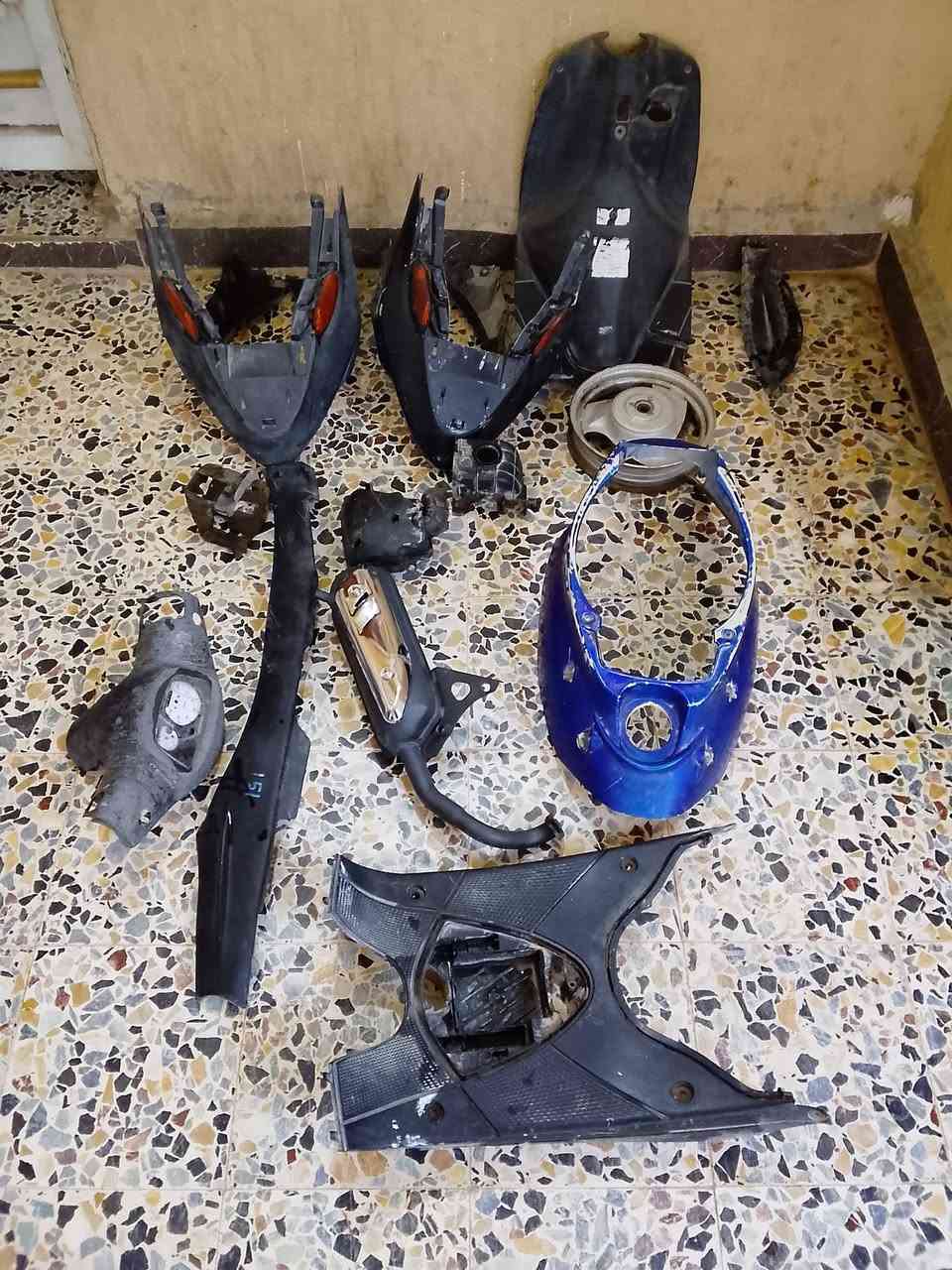 سلام عليكم غراض البيع ساسوكي وتسعه ينباعن شلع سعر 40 وبيهن مجال شي قليل مكاني حي العسكري


**إذا كنت صاحب هذا الإعلان وتريد حذفه لأي سبب، رجاءا أرسل رسالة إلى الدعم الفني**