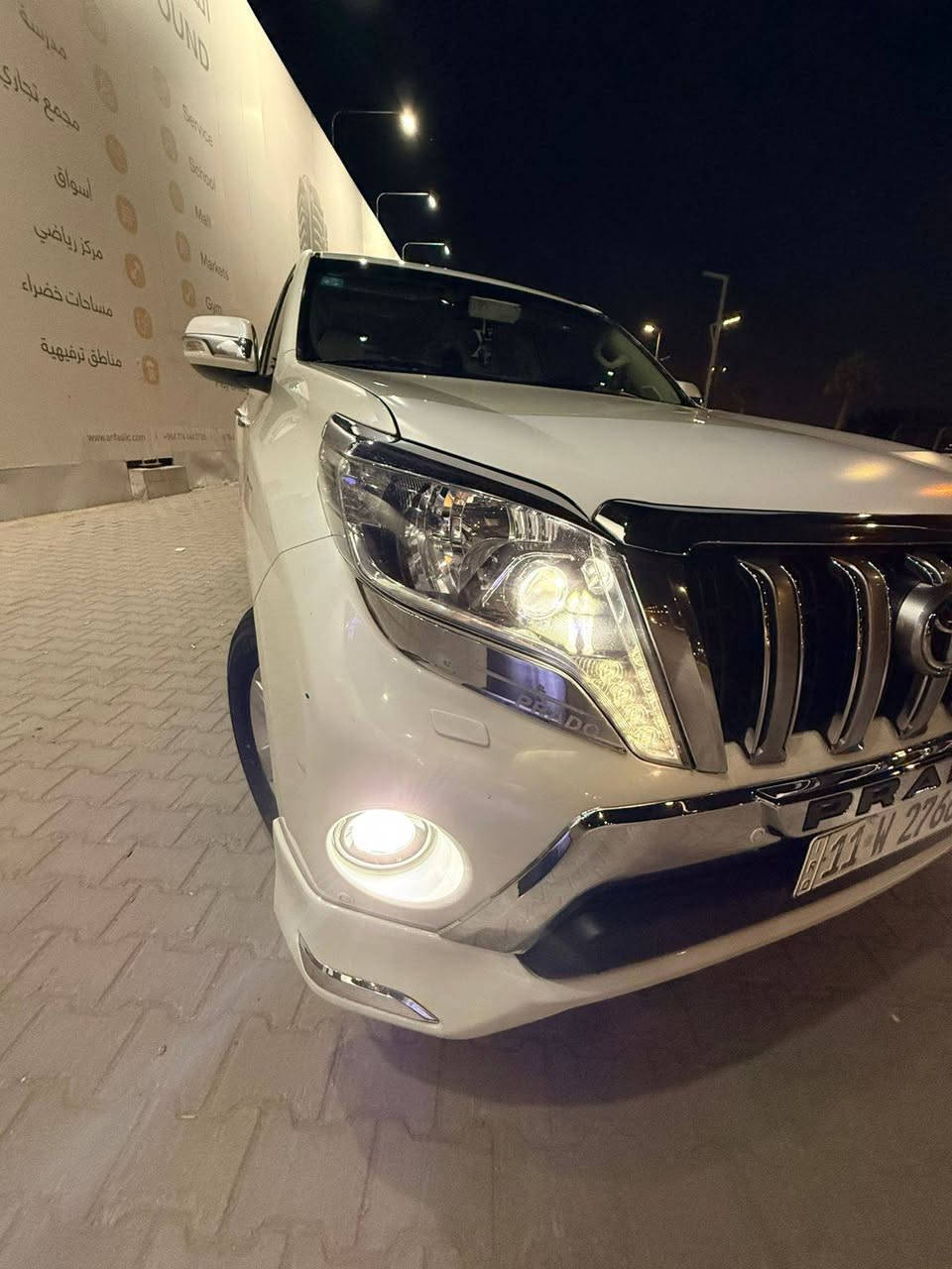 السلام عليكم

برادو.vx موديل 2014 
مكفوله صبغ فتح تبديل 
بيها فق بارد واحد

تخم تاير دلوب شركه 
ادامه منضومة بانزين كامله 
السياره ميحتاجلهة اي مصرف ابد جديد جداً

فول مواصفات ماشية: 119
 • تشغيل بصمة + بصمة أبواب
 • فتحة سقف بانوراما
 • أربع كاميرات 360°
 • نظام KDSS (مانع انقلاب + توازن بالمنعطفات

 • كشنات جلد بيج كهربائية مع تبريد + حتى الخلفية كهربائية
 • ثلاجة – كروز كونترول – مري شفط – لايت عدسة زنون
 • تحكم ستيرن – بلوتوث – مدخل AUX
 • نظام Aps – نظام Eco الاقتصادي
 • 3 قطع تبريد + أشاير بالمراي
 • سبير تعلي
 • إنارة ليزرية داخلية بالأبواب تتعالى وتتنصى
 • تحكم بمستويات الإنارة الداخلية
 • ترحيب عند الاقتراب
 • مانع انزلاق – دفع رباعي – محرك V6
السياره باسمي رقم بغداد
.مكان السياره بغداد الكرخ
***********
السعر…
345$ وبيها مجال
