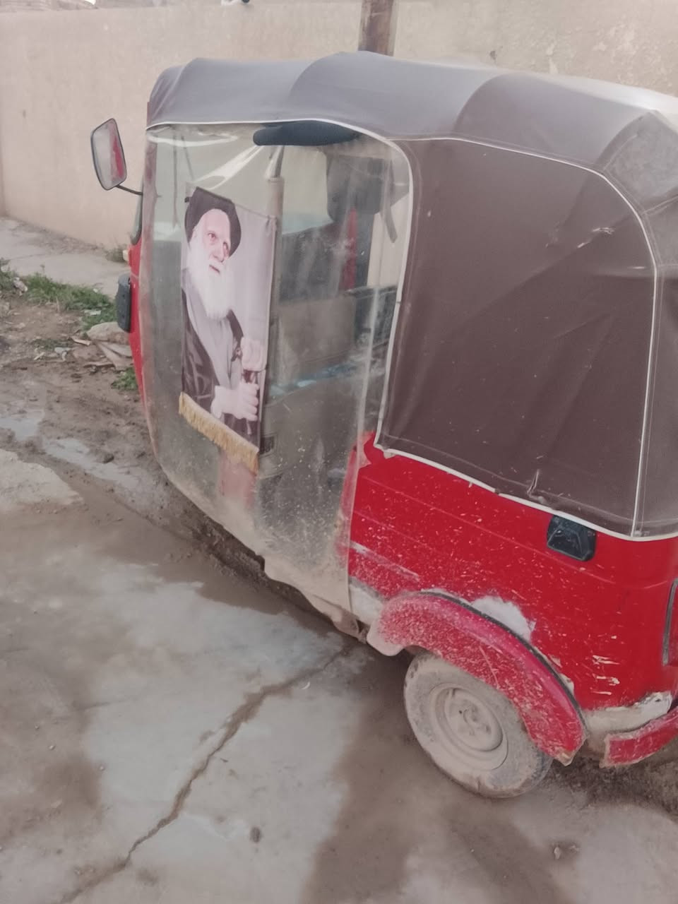 سلام عليكم تكتك للبيع موديل 2018مجفته جديد معمره تعمير كامل بس صبغ ما صبغته تكتك خير من الله سعر 4800 وبيه مجال مكان ديالى الخالص الرقم ***********
