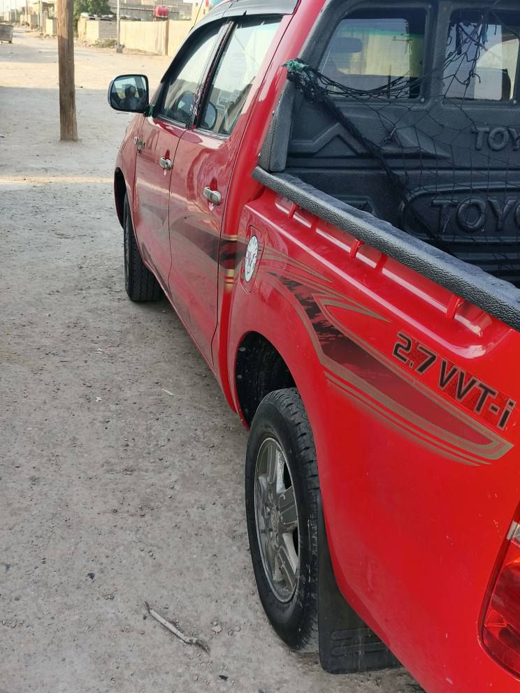 سياره بيكم هايلوكس 2010رقم بصره تحول ثاني يوم بيه جاملغات صبغ جماليه فقط سياره لباقي كفاله حداده تخم تاير جديد سياره حلوه رقم الهاتف *********** 
مكلف بنشر القرنة, البصرة
