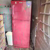 ثلاجة • أجهزة منزلية