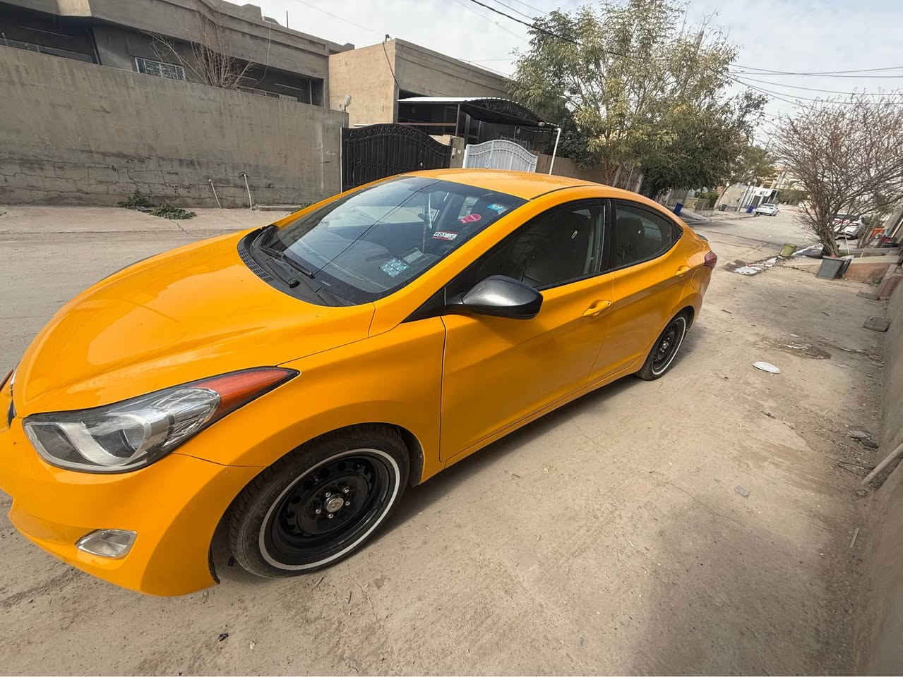 سلام عليكم للبيع هونداي النترا موديل ٢٠١٣ رقم بغداد مشروع وطني سنوية بسمي جديدة لغاية ٢٠٣١ هزة جديدة نقابة مصفرة سيارة بدون تبديل صندوك بيها طخة بسيطة و مصلح نفسه يعني بدون تبديل تخم تايرات جديدة صدر امامي جديد سيارة نظام ايكو مانع انزلاق شاشة ايباد كامرة لد امامي كير محرك شرط محركها جديد شرط تحويل وكالة ثاني يوم سيارة سعرها(((٩٨))) بيها مجال حيل بسيط مكاني كركوك دروازة *********** كركوك, العراق
