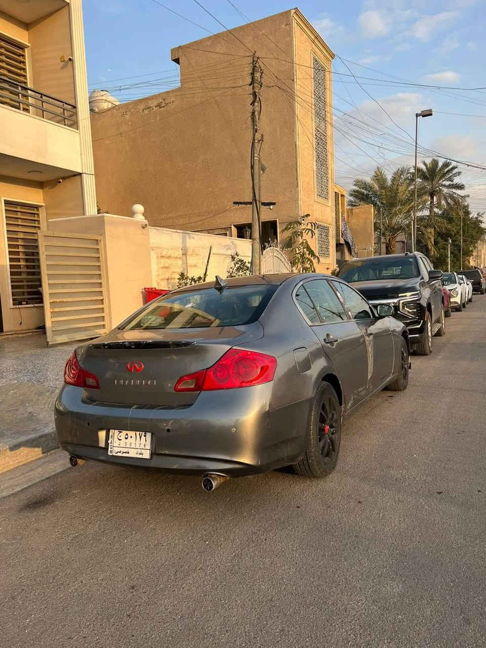 السلام عليكم من رخصة الادمن انفنتي G35موديل ٢٠٠٧ حادثها الباب الخلفي اليمين مصبوغة حزام عدا القمارة كير مكينة تبريد بشرط السيارة يرادلهادعامية امامية صدر أمامي خلفي ترتيب وطوافة بانزين و كونترول جام رئيسي مال سايق السعر ٦٥ وبيها مجال العنوان ابو غريب الاتصال ب***********
