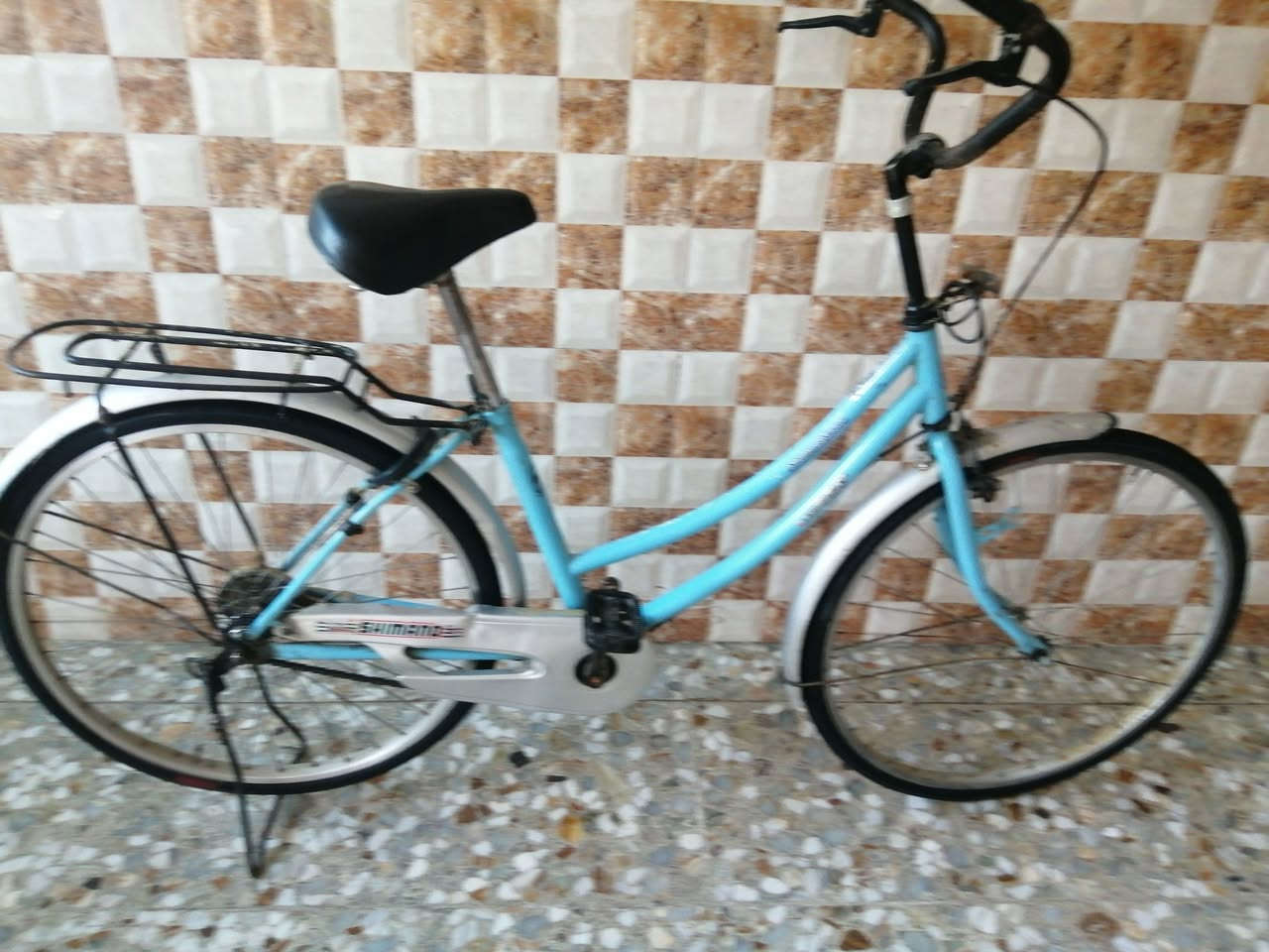 سلام عليكم بايسكل البيع نضيف للبيع السعر 55وبي مجال للتصال***********
