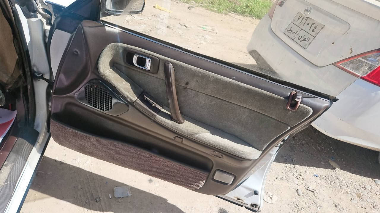 ه
سوبر هارتوب ٩٢.......كشرتها نضيفه حيل ......مكينه كير حاويه.......كارتون......حداديتها ممتازه ......بغداد قرب مرور التاجيات......كامره .....شاشه.....كهربائياتها شغاله
 كلها....السعر ٦٠ .....‎0772 537 2973
