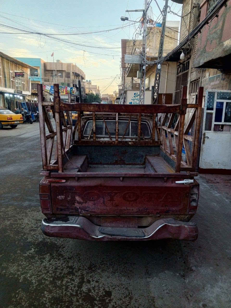 سلام عليكم بيكب تيوته موديل ٨١ دبل قماره مكينه كايمه رقم انبار للبيع سنويه بسمي ***********
