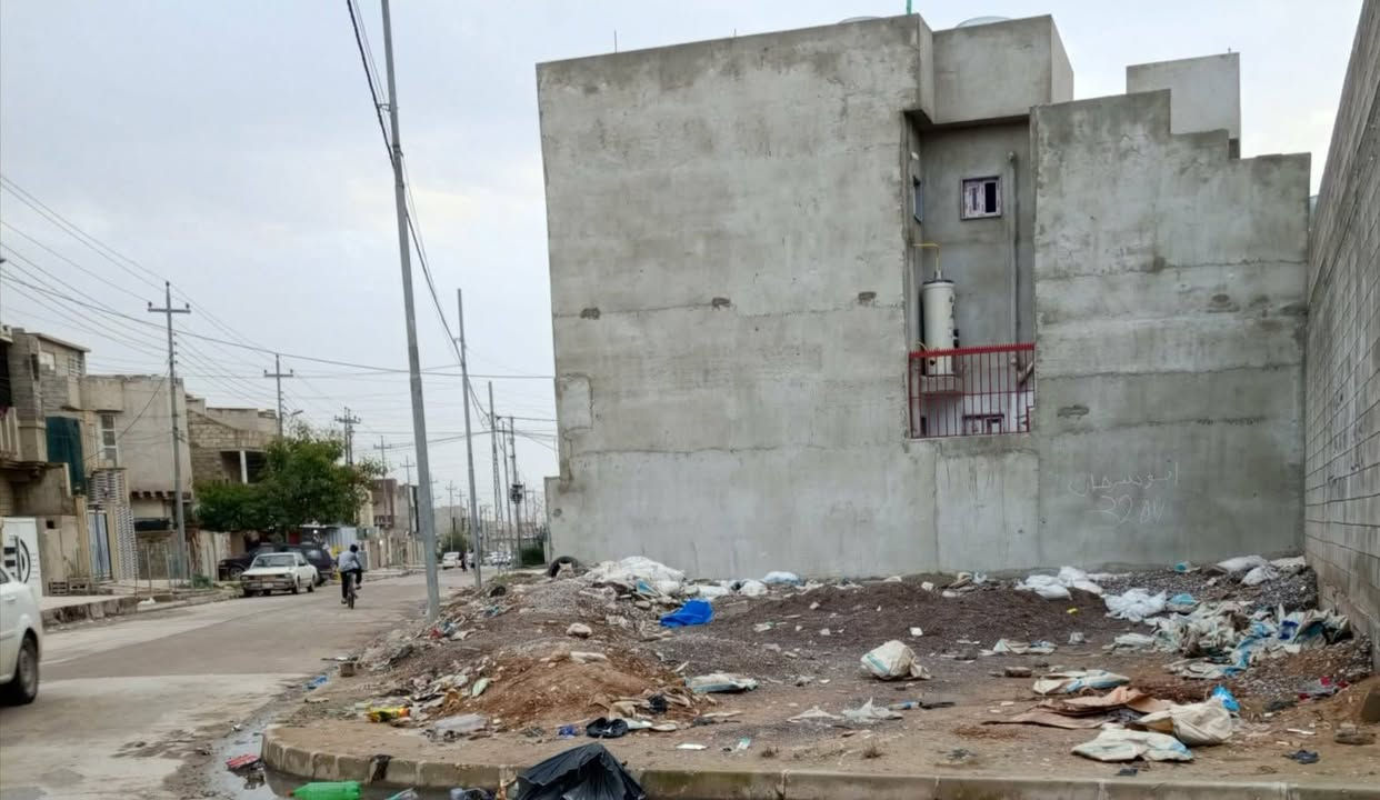 متوفر أرض للبيع ⛔⛔

🛤️ في حي الوحده البتول المساحة 88/متر واقع حال

115/متر ركن تصلح للاستثمار بناء شقق ومحلات 

🌏 على شارع 15/

للاستفسار الاتصال على الأرقام التالية👇

(***********&***********) 📲

 مكتب الموصلي للعقار لبيع وشراء الدور والأراضي في جميع مناطق الموصل👌👌👌

 الاتصال من الساعة 10 صباحاً إلى 10 مساءاً 🕧

  لدينا كادر مختص و مميز للبناء والاشرافيات🏗️

ولدينا كادر مهندسين للعمل بأحدث التصاميم العصرية والانيقة🏘️
اساس عملنا الصدق والامانه🌹🌹🌹

زورو مكتبنا في حي الوحده السايدين المقابل جامع الصابرين 🤝🤝
