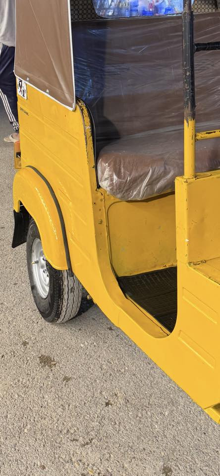 موديل 2018 بشهر 12 رقم وسنويه وبسمي سعره 5400 وبي مجال شراي خابر *********** بيهه ملاحضات وسويتهن كلهن وتخم تاير جديد وباتري جديد وترايه حلو ومابيه اي نقص مكاني العبيدي الراسه
