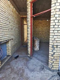 هيكل مساحة 100م واجه 5 ونزال 20مدخل استقبال وصالة ومطبخ وغرفة ومجمع صح...