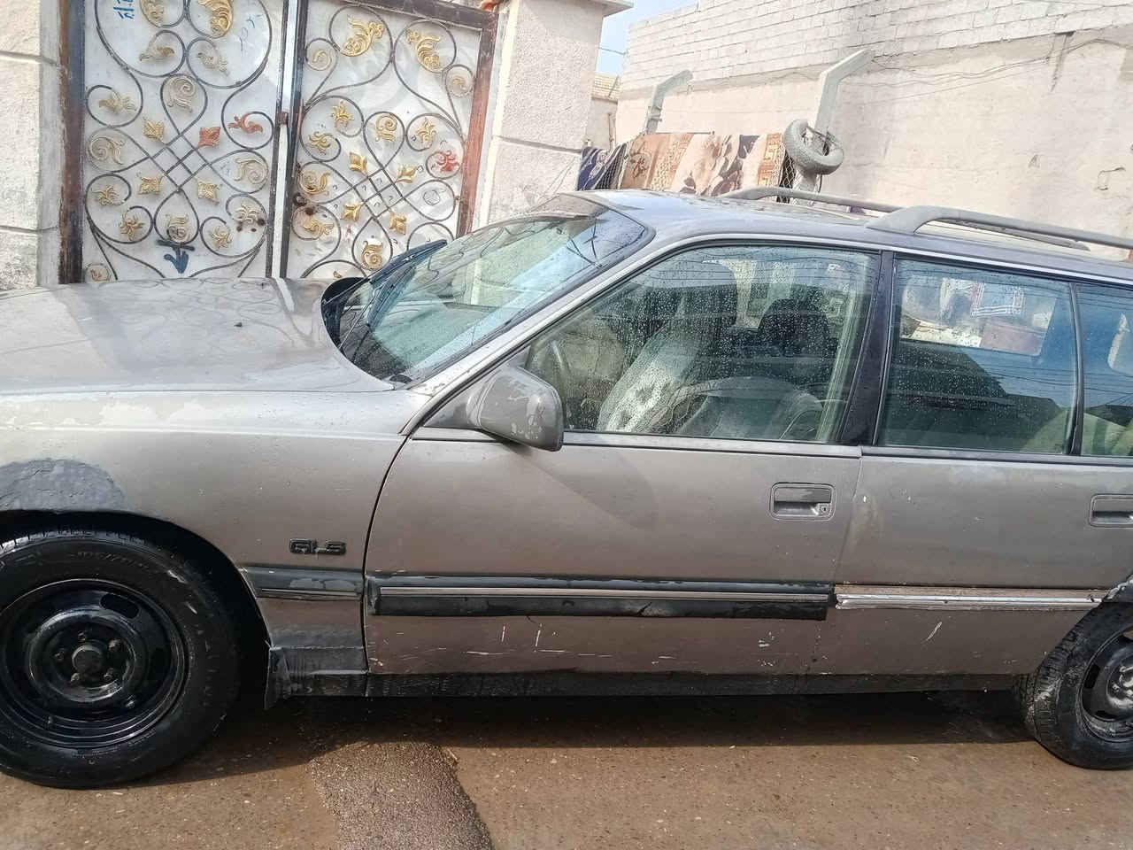 السلام عليكم ابوبل اوميكه محور ونجي السياره بسمي كلشي معاليه برغي مامفتوح بيه محرك خير من الله المكان بغداد بوب الشام سنويه2031 السياره بسمي السعر18ورقه ***********
