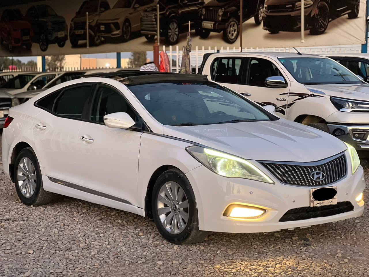 هونداي ازيرا 2015 خليجي 
رقم بغداد سنويه جديده 
مكفوله 
فول مواصفات 1/1 
بانوراما
6 سلندر 
كشنات كهرباء 
العنوان بابل الشوملي 
السعر 142$ وبيها مجال استفسار 
***********
***********
