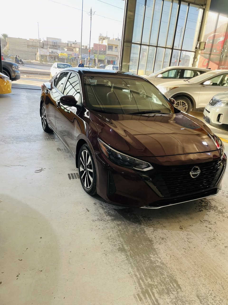 سلام عليكم نيسان سنترا ٢٠٢٤ بدون رقم فول مواصفاتSV فتحه سقف 
حادثها بنيد مبدل فقط بدون دواخل 
ايرباك ستيرن طاك السياره كامله مابيها اي نقص  
داخل مشمشي فاتح  
كشنات تدفئه 
ستيرن تدفئه السياره ماشيه ٧ الاف 
العنوان /بعقوبه 
الهاتف : ***********
السعر ١٣٨ بيها مجال
