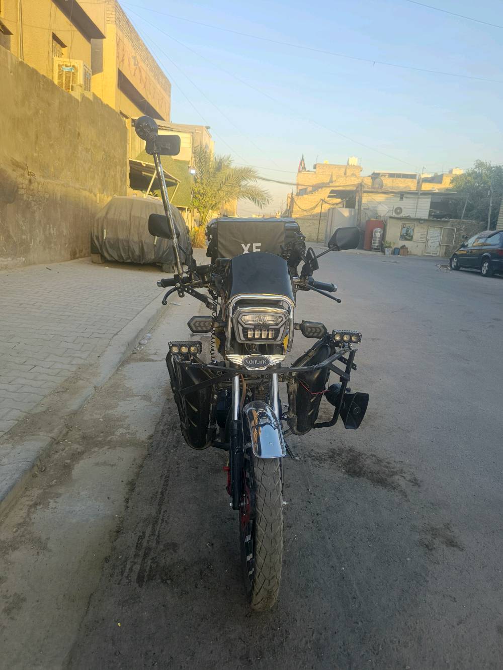دراجه سونلك محرك 200 ضاغطة وزنجيل
سعر مع الملحقات 1.200