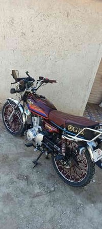 سيفان 25 للبيع 800 قفل  تزويد  صالصنه رياضي  قبق زنجيل  هورنات  شمعه ث...