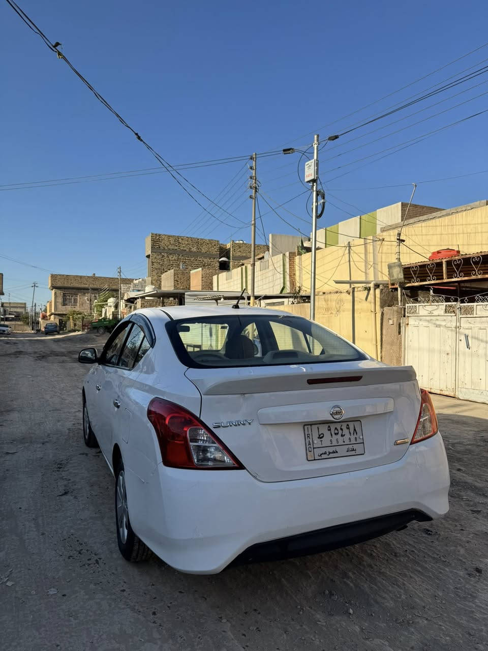 نيسان سني هندي بليته زركه 2016 ماشيه 168 الف كيلو م

مكفوله كفاله عامه من الصبغ والتبديل ماعده مكانين بارد فقط شي بسيط جدأ 
سياره جاهزه من كولشي حداديه جديده متصرف عليه دينار 
السياره بأسمي تحويل ثاني يوم 
السعر 93 وبيه مجال بسيط جدأ 
مكان السياره بابل 
للتواصل 
***********
